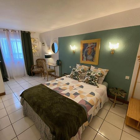Os-Thel, Chambres A Louer Tautavel Ngoại thất bức ảnh